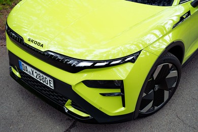 Nowa Skoda hitem w Polsce: Jest elegancka, szybka i wygodna. Ile kosztuje?