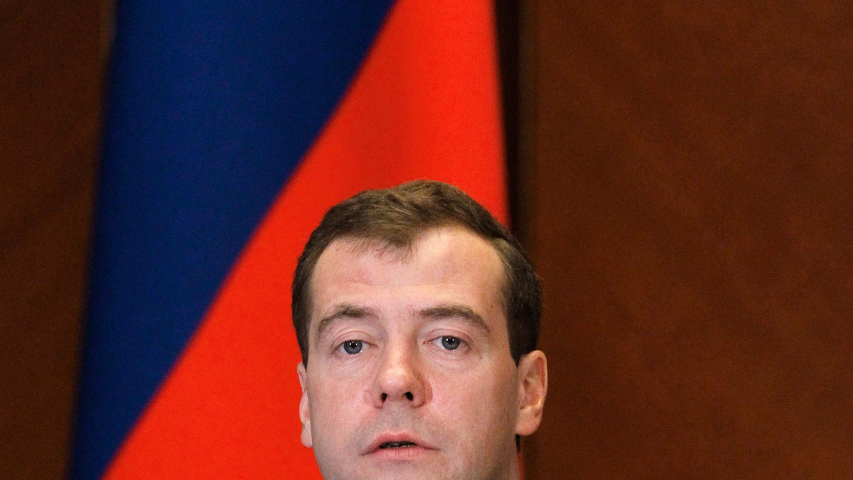 Prezydent Rosji Dmitrij Miedwiediew uznał za "niezłą" ideę utworzenia bazy danych o ofiarach represji politycznych, choć ocenił to przedsięwzięcie jako trudne.