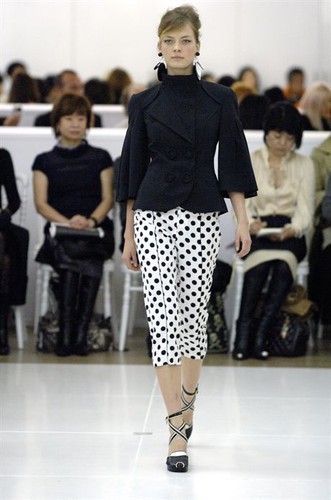 Paris fashion week october 2006ATSURO TAYAMAReady to wear spring summer 2007PHOTO:EAST NEWS/ZEPPELIN