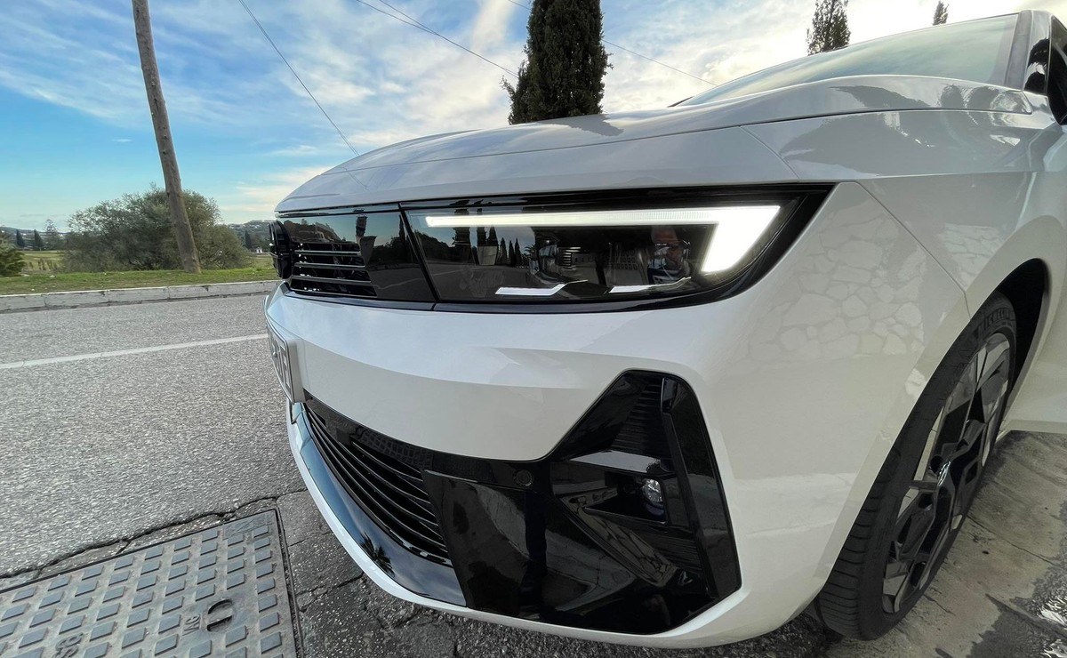 Opel Astra GSe debiutuje w Polsce