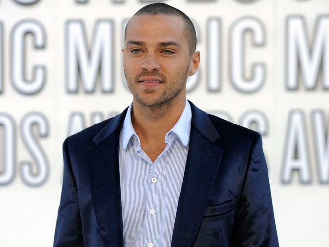 9. Jesse Williams, aktor znany z serialu „Chirurdzy”. 30 lat