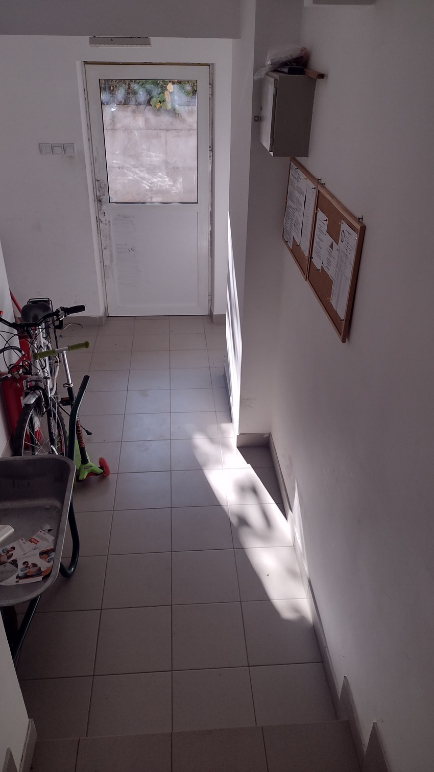 Ulaz u kojem se desio napad