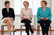 Annegret Kramp-Karrenbauer, Angela Merkel, Ursula von der Leyen 