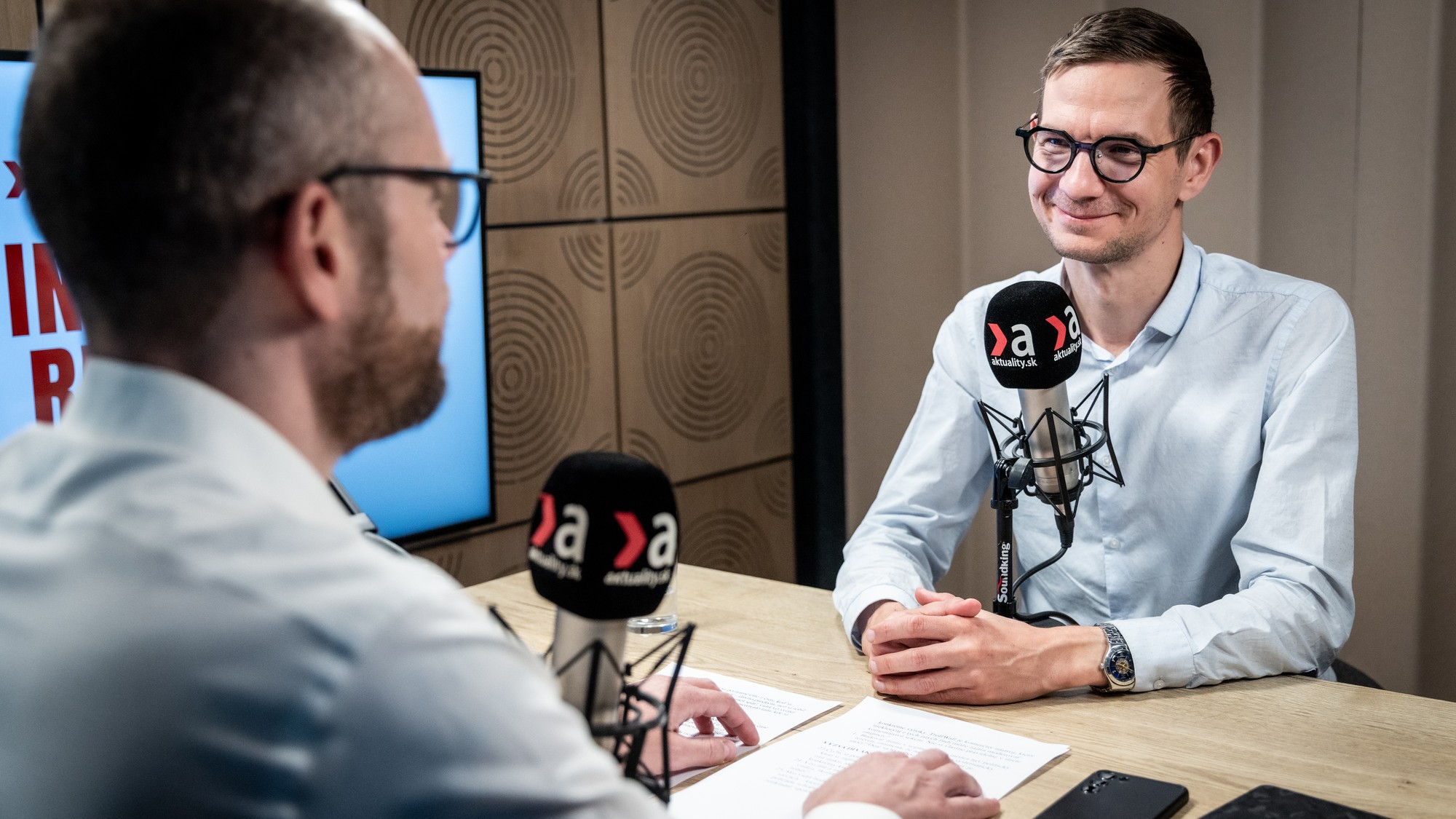 Tomáš Halász v podcaste Infosec Report s Victorom Breinerom