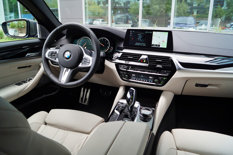 BMW M550d xDrive Touring