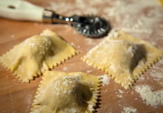 Pierożki ravioli, czyli włoska odpowiedź na polskie pierogi