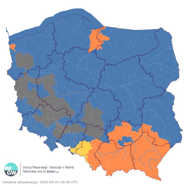 Ostrzeżenia hydrologiczne dla trzech województw