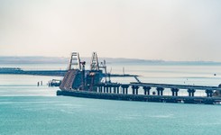 'Aby wyzwolić Krym, trzeba zniszczyć most. To niezbędne'