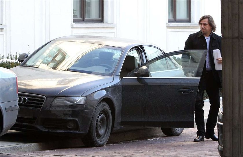 Agent Tomek ma nowe audi