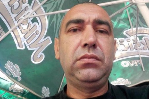 OVO JE MUŠKARAC KOJI JE ZATEČEN MRTAV U KAFANI! Sumnja se da ga je tuklo više osoba u Smederevu, dvojica uhapšena! (FOTO)