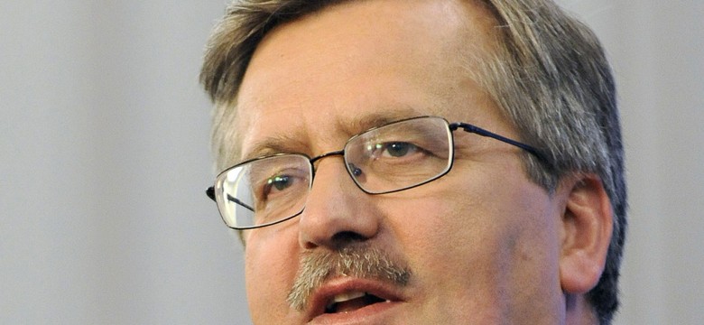 "Trzeba powściągnąć pokusę partyjnego myślenia o Smoleńsku"
