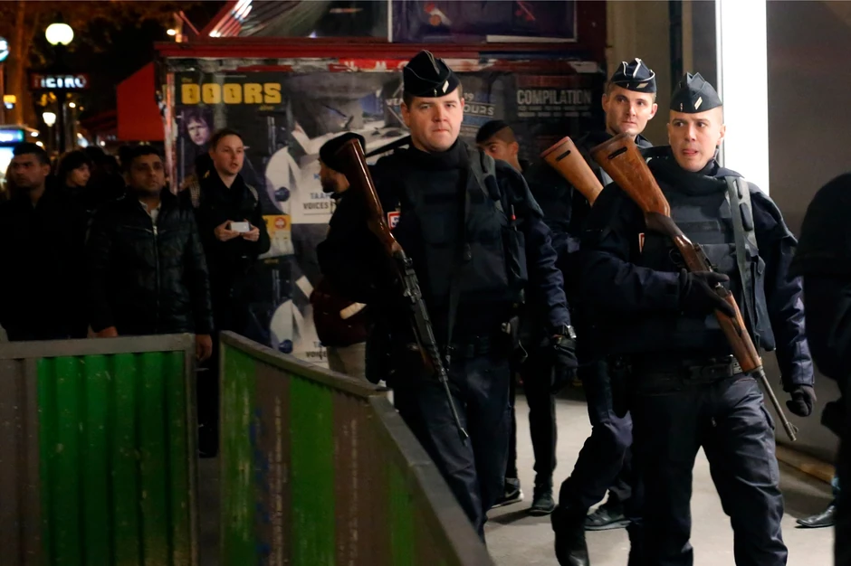 Francuzi traže i kontrolu aviona i brodova