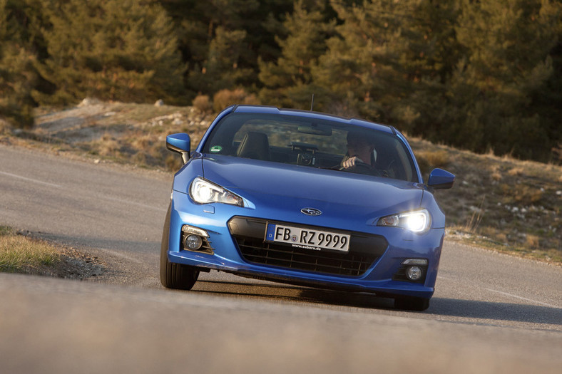 Subaru BRZ: jak jeździ bliźniak Toyoty GT86