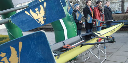 Studenci dostali niemiecką łódkę
