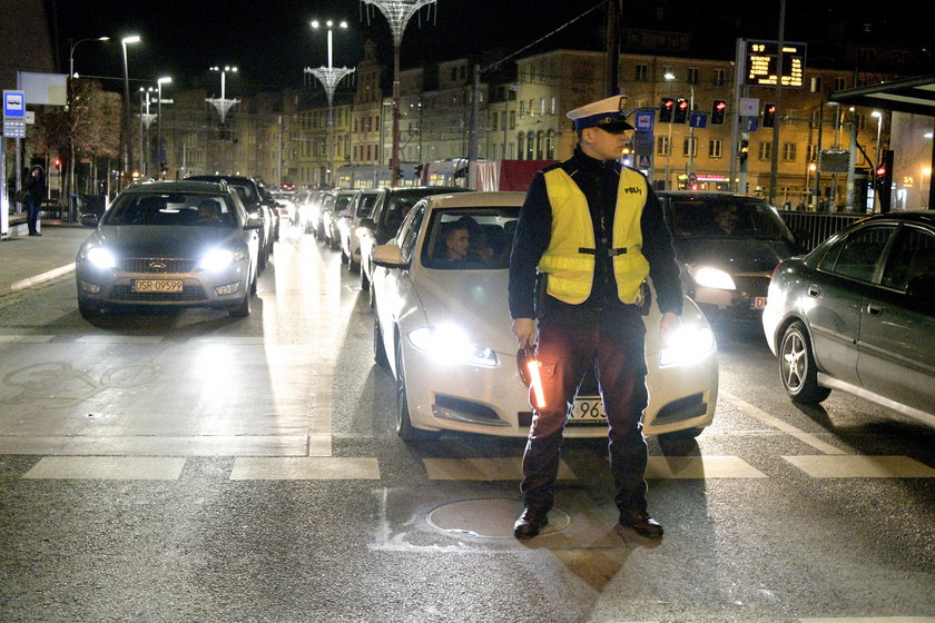 Wrocławianie oddali hołd Pawłowi Adamowiczowi