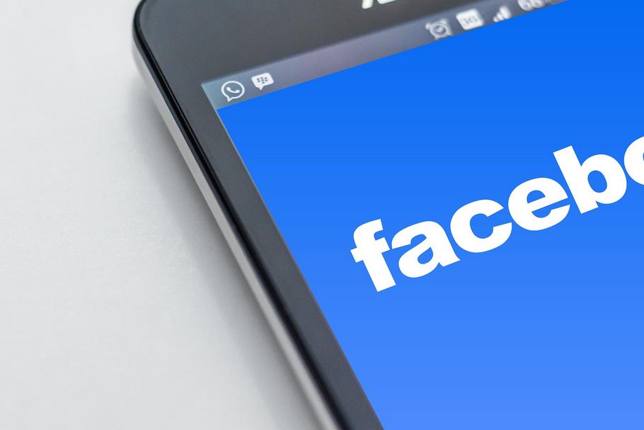 Facebook przeszkoli 720 właścicielek firm w Polsce w ramach programu #SheMeansBusiness