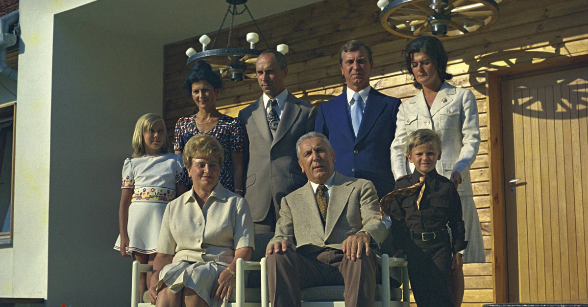 Była synową Edwarda Gierka i świetną lekarką. "Tata pilnował jej, by nie piła"