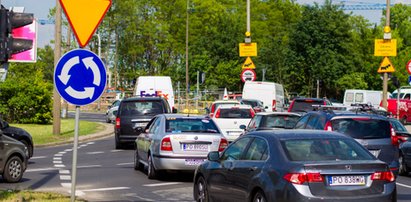 Rondo Rataje pozostanie jednopoziomowe? Nie ma pieniędzy na droższą przebudowę