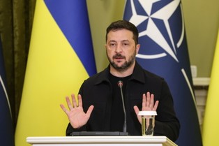 Czy Zełenski powinien zgodzić się na ustępstwa względem Rosji? Polacy w sondażu nie mają wątpliwości