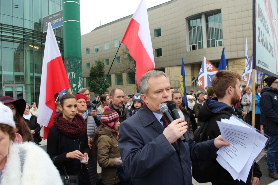 Biały_protest_Glanc2