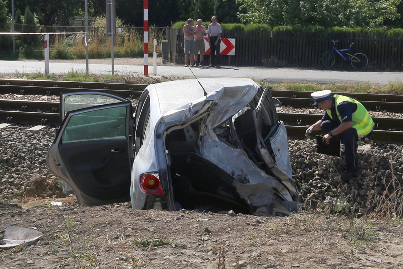 Do zderzenia Pendolino z samochodem osobowym doszło na niestrzeżonym przejeździe.