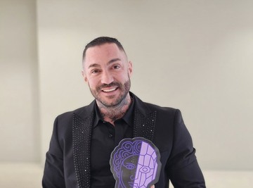 Nakon porodične drame sa obnaženim fotografijama supruge, stigao novi član porodice! Jodžir podelio prvu fotografiju