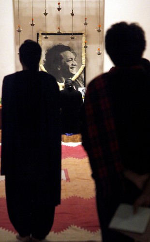 Pożegnanie wirtuoza w Centrum im. Raviego Shankara w Delhi