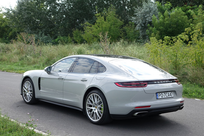 Porsche Panamera 4 E-Hybrid