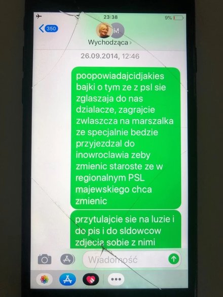 Screen z telefonu Krzysztofa Brejzy. Wiadomości wysłane do współpracowników