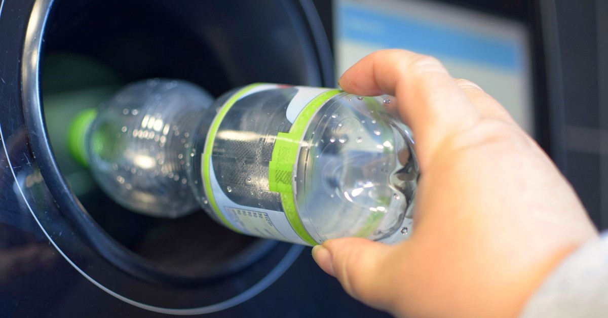 Jak odzyskać kaucję za butelki, których butelkomat nie przyjął? Nie zawsze wystarczy udać się do kasy