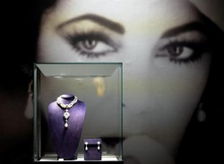 Bezcenna ikona: pamiątki po Liz Taylor zlicytowane za rekordowe sumy!