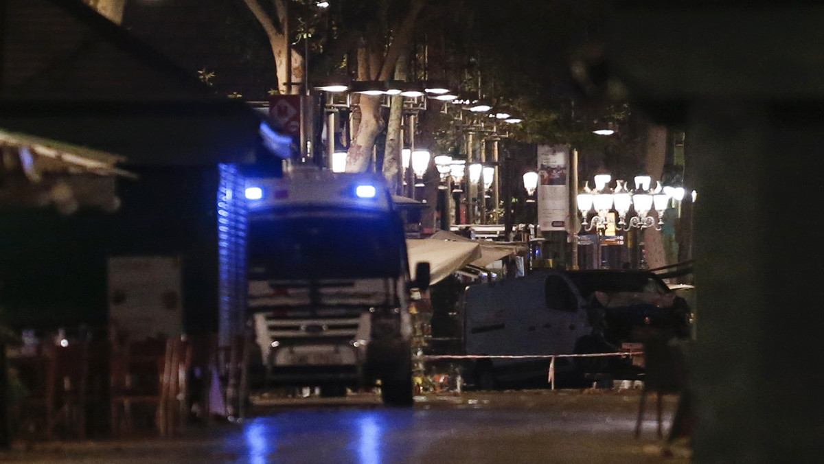 Zamach terrorystyczny w Barcelonie. Furgonetka wjechała w tłum