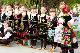 Ovo kratko IME nosi svaka druga devojčica u Srbiji, a roditelji nisu svesni KAKVO ZNAČENJE IMA: Kad saznaju, JOŠ ČEŠĆE će da postane