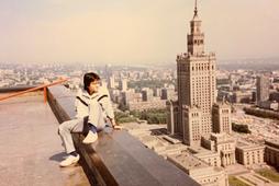 Wiroon Niamtrakoon na dachu hotelu Marriott w 1989 roku