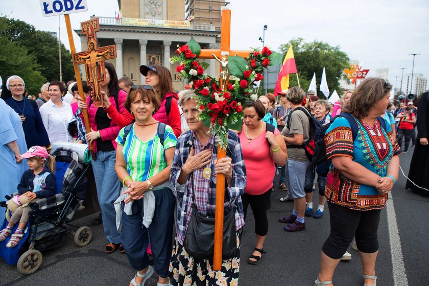 Pielgrzymka z Łodzi ruszyła na Jasną Górę