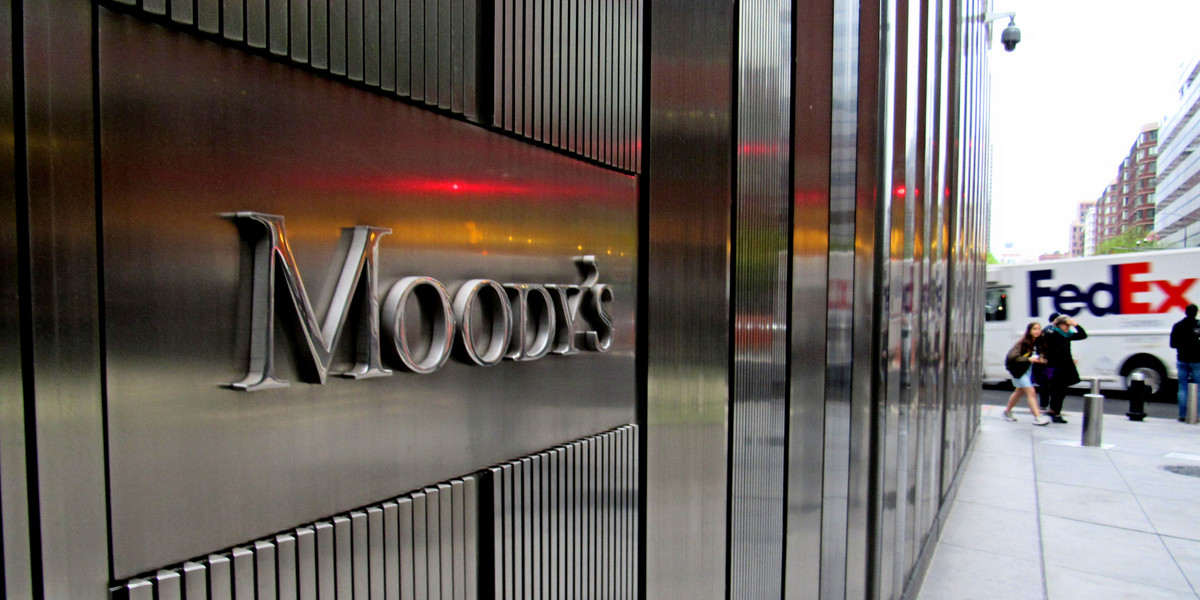 Moody's najlepiej ocenia Polskę spośród głównych agencji ratingowych.