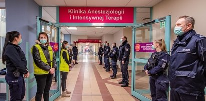 Tragiczna śmierć policjantów we Wrocławiu. Ten gest w szpitalu poruszył wszystkich