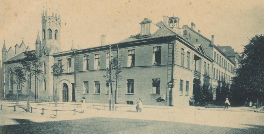 Szpital NMP na Dolnym Mieście otwarty w 1853 r.