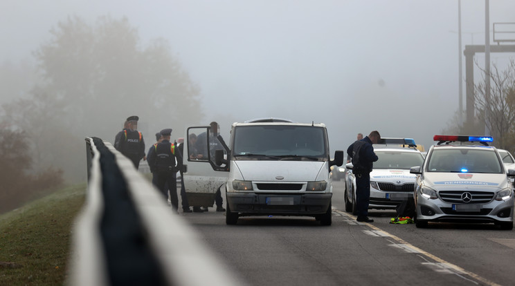 Autós üldözés az M5-ös bevezető szakaszán / Fotó: Zsolnai Péter