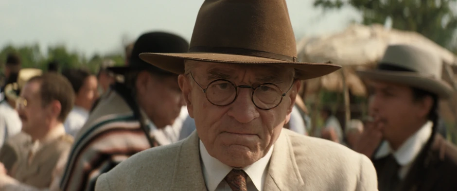 Ubistva pod cvetnim mesecom