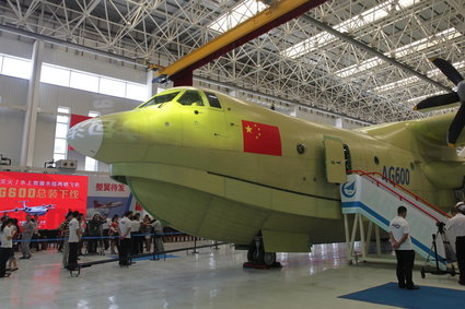 Chiny budują największy na świecie samolot-amfibię