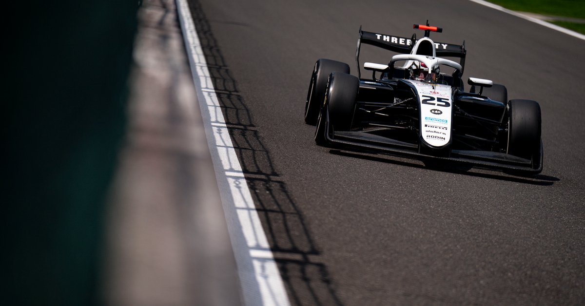 Roman Biliński wygrywa na Monzy. Dyskwalifikacja dla rywala