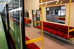 Prezydent Warszawy wycofuje z torów warszawskiego metra pociągi Inspiro