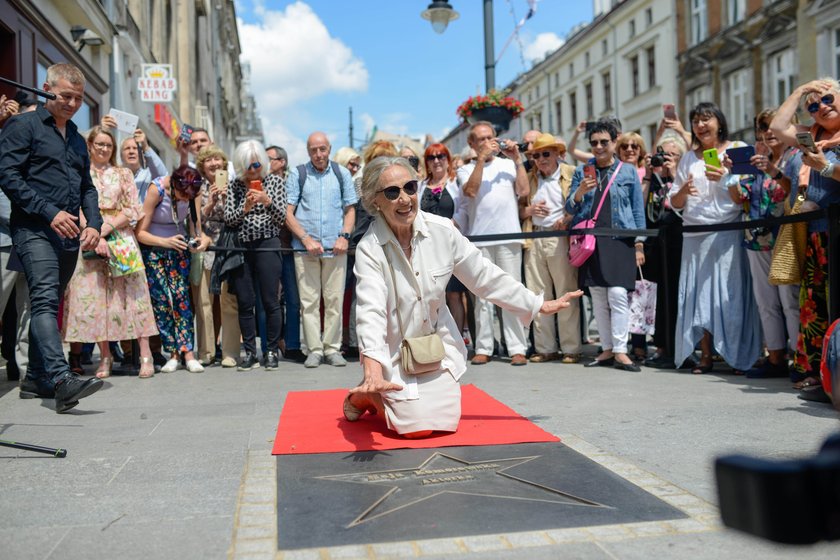 Maja Komorowska na Piotrkowskiej w Łodzi