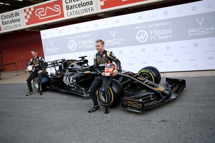 Haas: Romain Grosjean, Kevin Magnussen