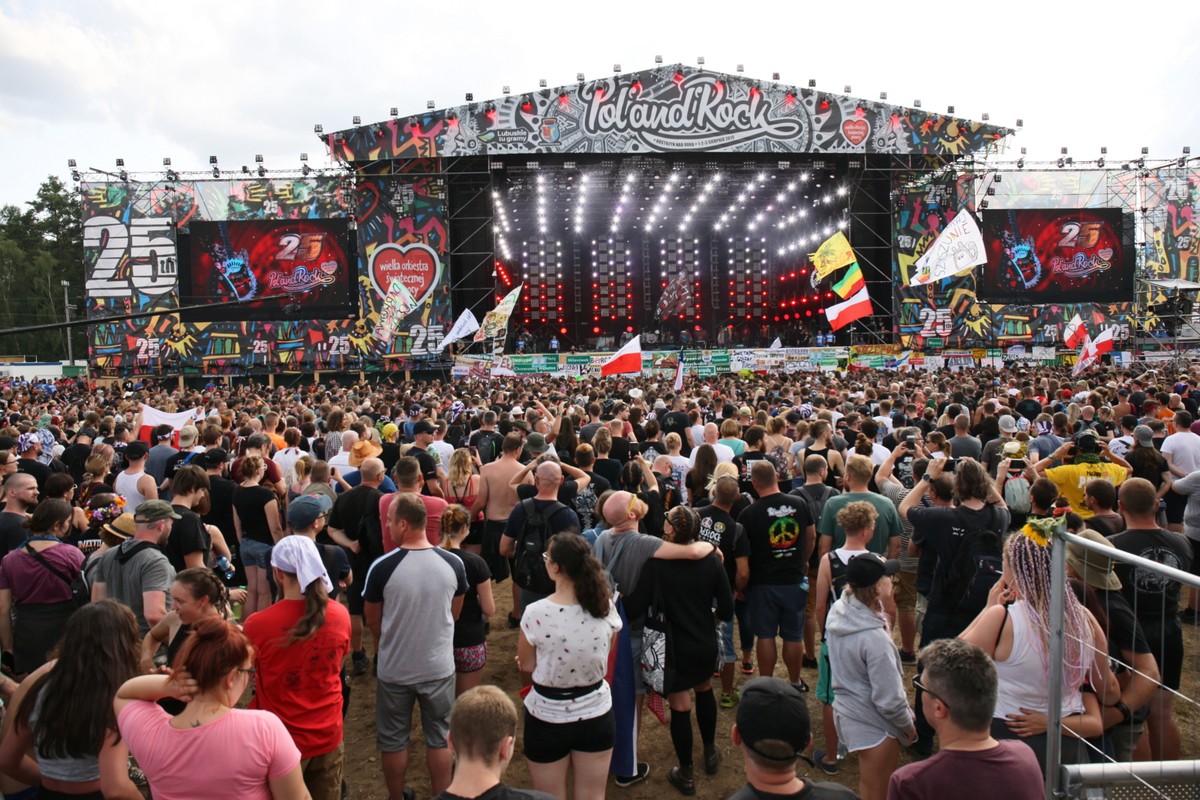 Schetyna na Pol’and’Rock: To symbol wszystkiego, co najlepsze w polskiej muzyce. O takie miejsca trzeba dbać