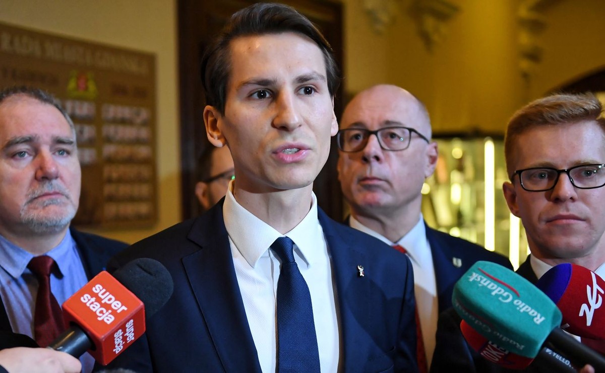 Płażyński żąda odwołania zastępcy prezydenta Gdańska. "Nie odniósł się do zarzutów, tylko wyśmiał radnych"