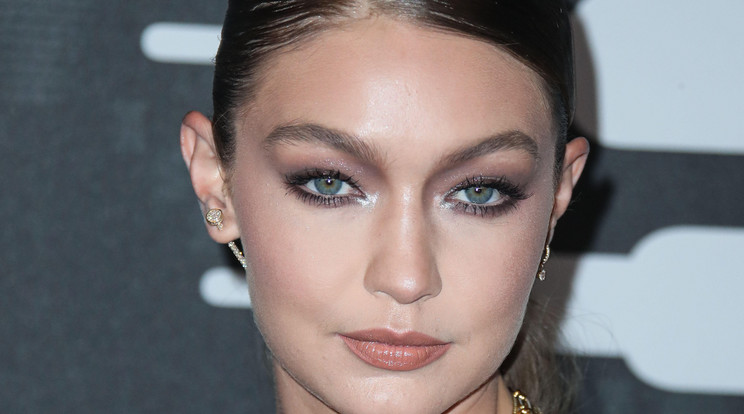 Gigi Hadid tavaly szeptemberben adott életet kislányának, Khainak /Fotó: Northfoto