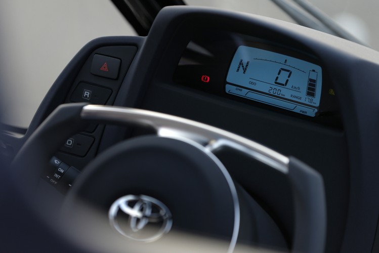 Toyota nie podjęła jeszcze decyzji, czy nowe auto wejdzie do masowej produkcji.