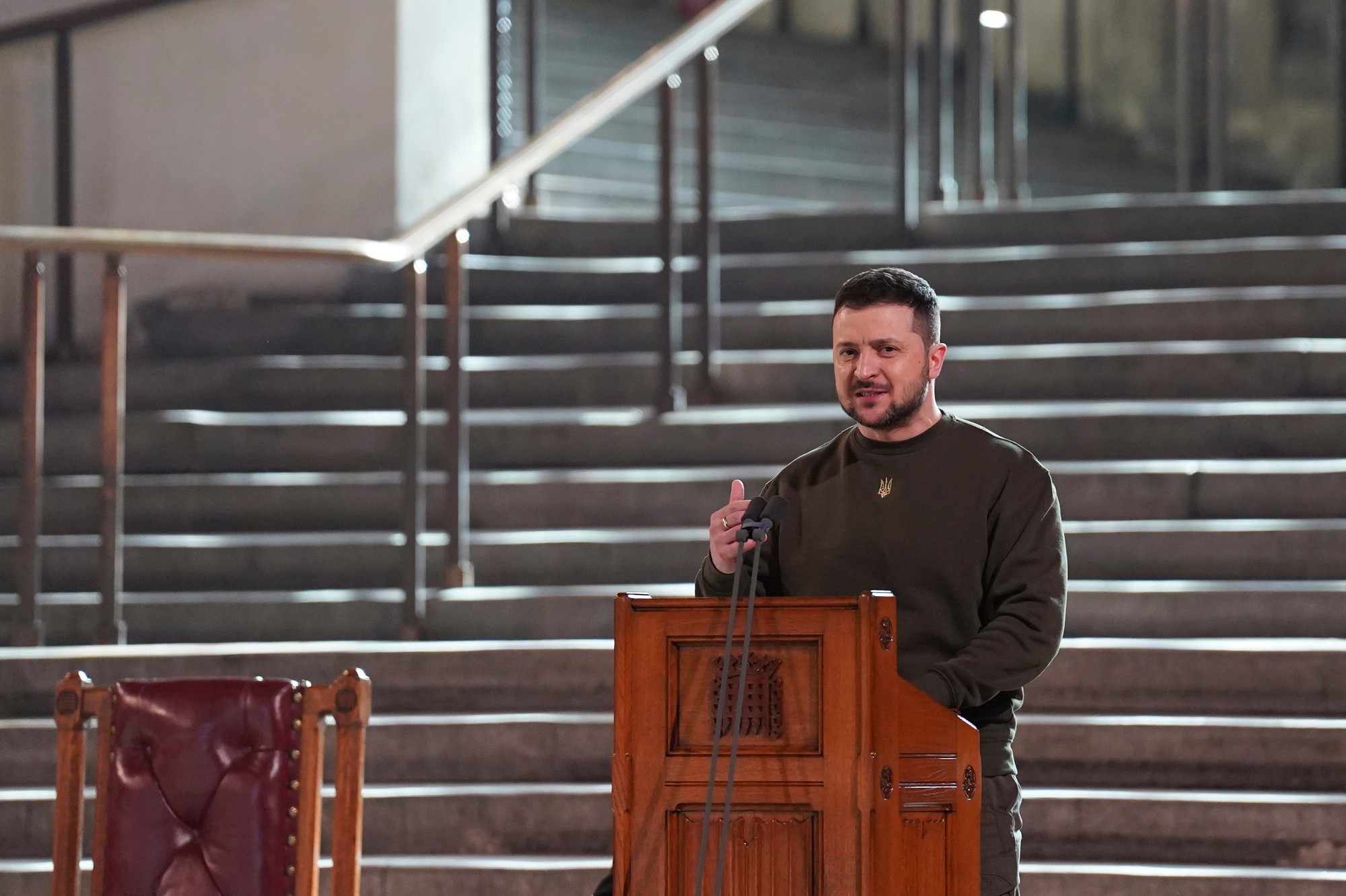 Ukrajinský prezident Volodymyr Zelenskyj počas prejavu vo Westminster Hall v Londýne.